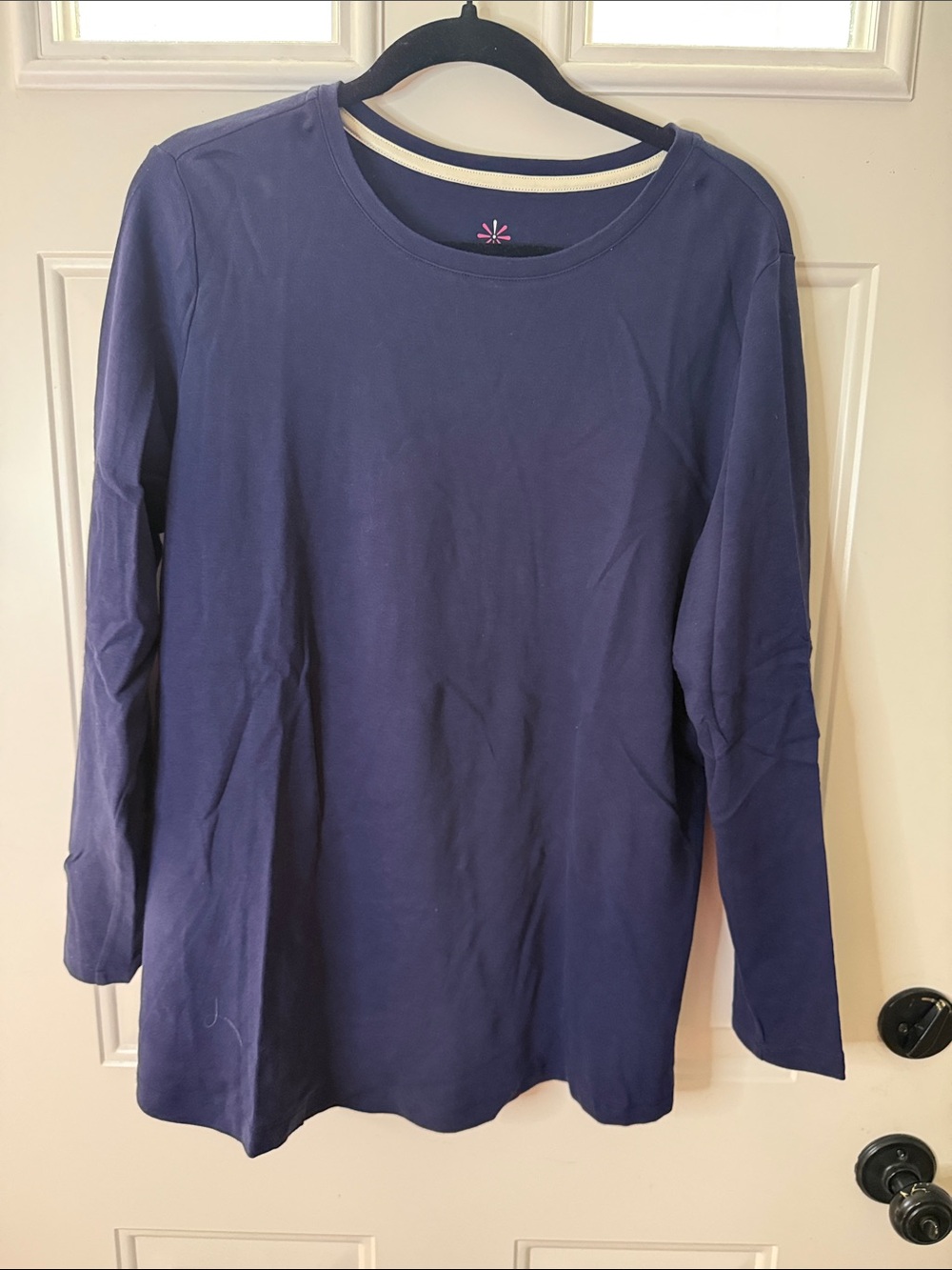 Isaac Mizrahi women’s Long Sleeve Crewneck Top - Navy- Pima cotton